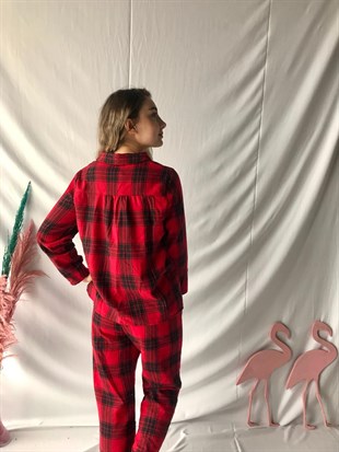 Kırmızı Ekose Göz Bantlı Pijama Takımı